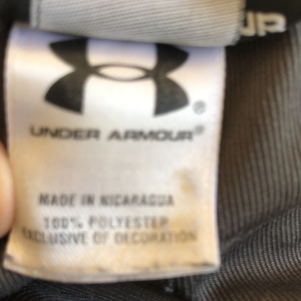Brown University Men’s 2 XL Under Armour Shorts - Picture 16 of 16